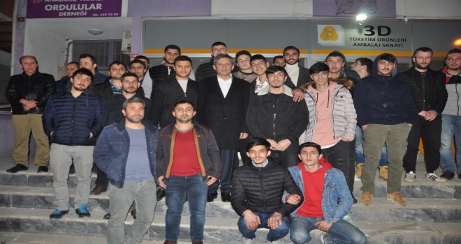 HÜSEYİN SİPAHİ ORDULU GENÇLER İLE BULUŞTU