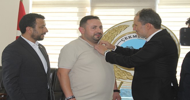 SİYASET HAYATINA ERBAKAN İMZASIYLA BAŞLADI