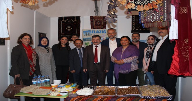 ÇEKMEKÖY 4. KÜLTÜR SANAT HAFTASI BAŞLADI