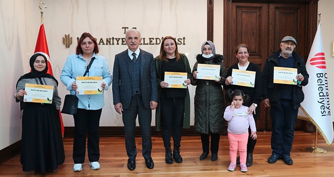 BAŞKAN YILDIRIM SOKAK HAYVANLARI GÜNÜ’NDE HAYVANSEVERLERLE BİR ARAYA GELDİ