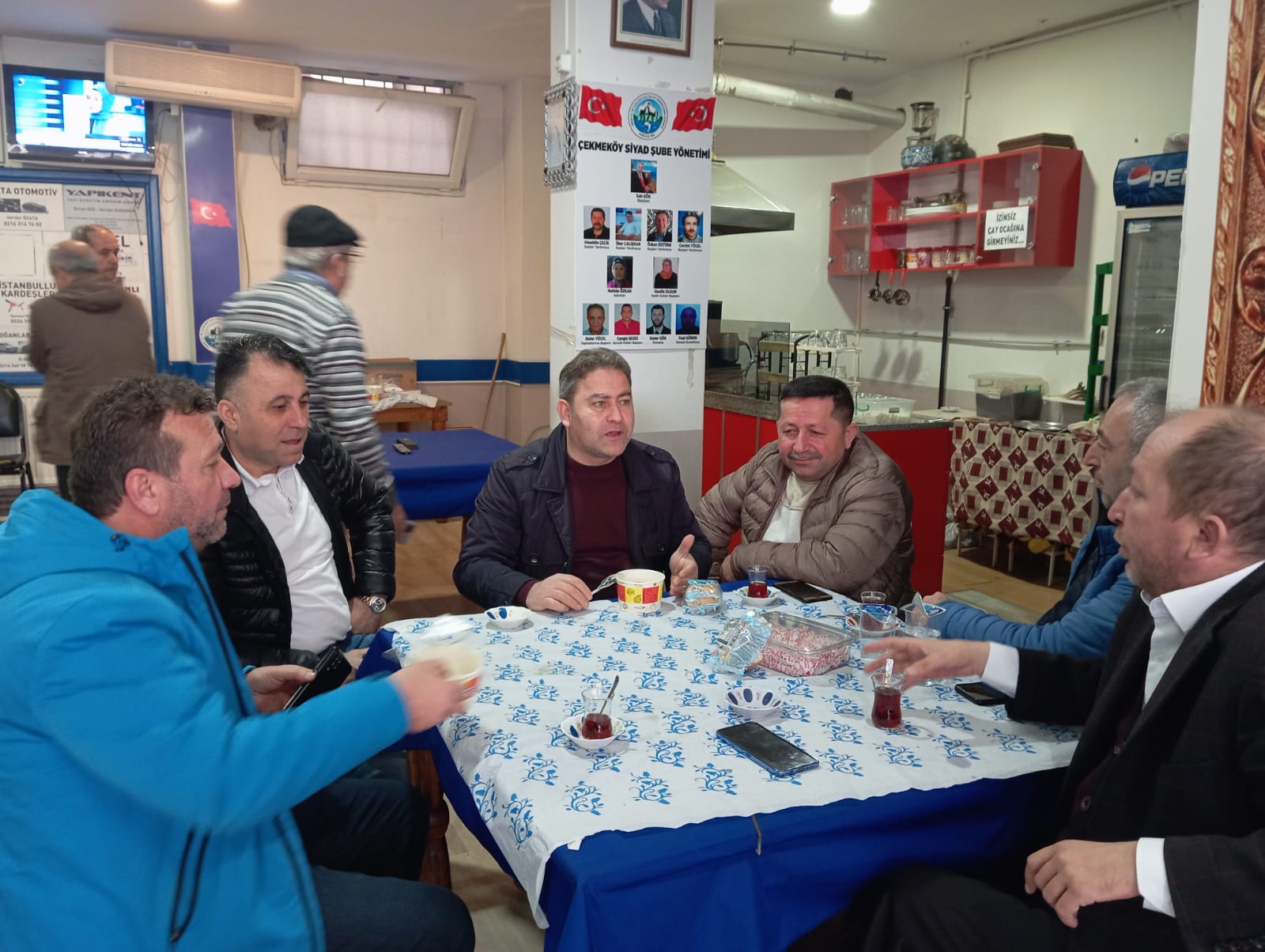 ÇEKMEKÖY'Ü SEVENLERPLATFORMUNDAN ÇORBA İKRAMI