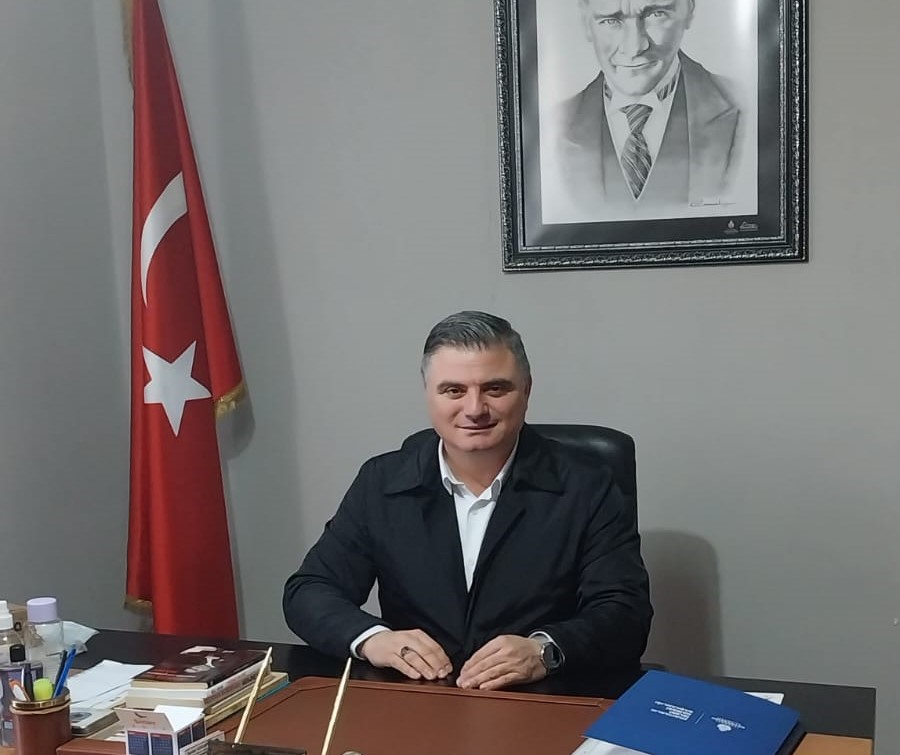 SERDAR KARAMAN “YİNE YENİDEN HİZMETE DEVAM” SERDAR KARAMAN “YİNE YENİDEN HİZMETE DEVAM”