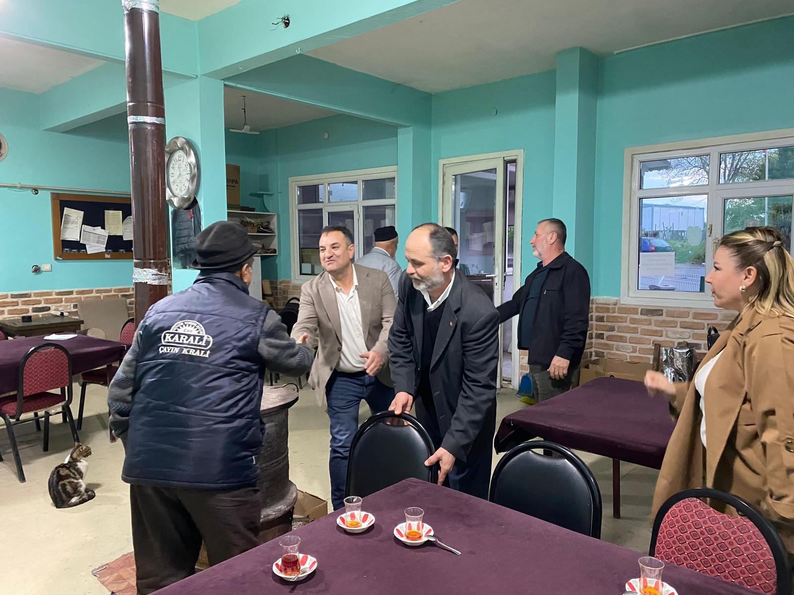 AK Parti Çekmeköy’de 21 Mahallede Saha Çalışması