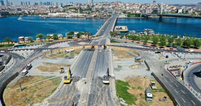 UNKAPANI KÖPRÜSÜ YENİDEN YAPILIYOR