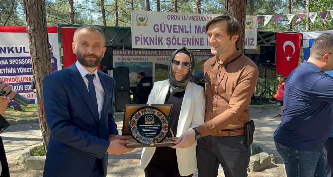 GÜVENLİ KÖYÜ PİKNİK ŞÖLENİNDE BULUŞTU GÜVENLİ KÖYÜ PİKNİK ŞÖLENİNDE BULUŞTU