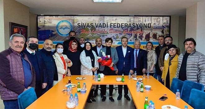 KAFTANCIOĞLU ÇEKMEKÖY'DE ZİYARETLERDE BULUNDU